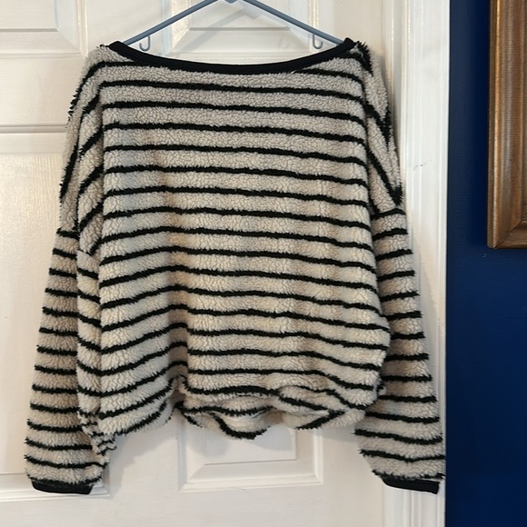 Women’s Free People Breton Striped Pullover Long Sleeve Sweater Size Small - Picture 7 of 9